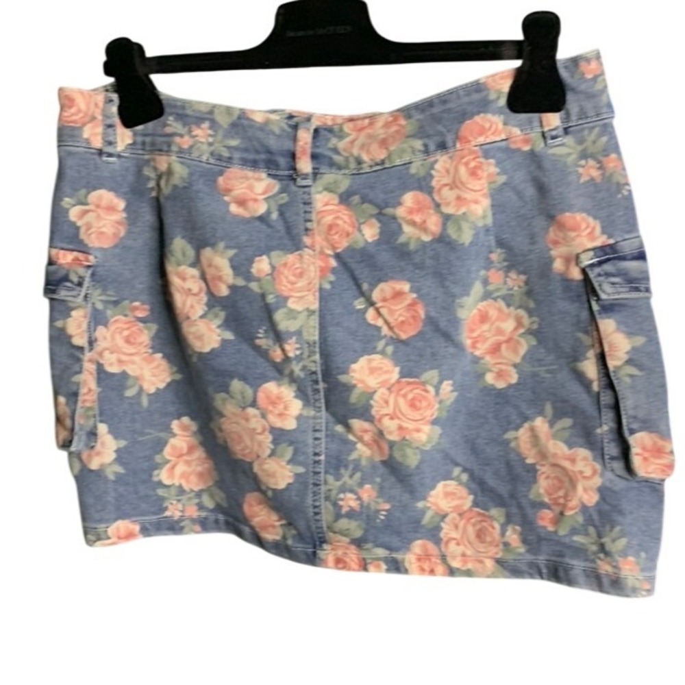 Elleven Floral Denim Cargo Mini Skirt XL Pink Rose Blue E103 Y2K Style - Picture 2 of 7